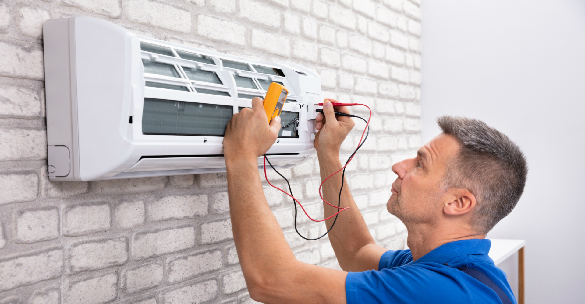 AC Maintenance Islamabad 1 AC technician checking air conditioner in Islamabad